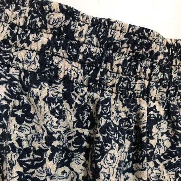 VINTAGE Wide Leg Palmetto’s Floral Pants - Picture 4 of 5